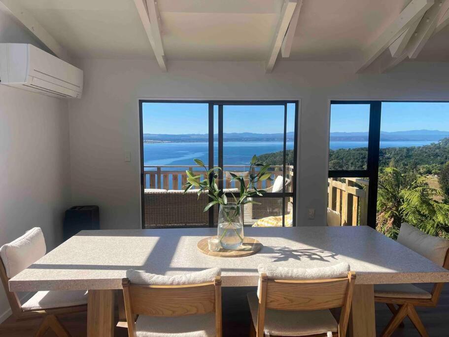 Breathtaking Views Villa Таупо Екстериор снимка